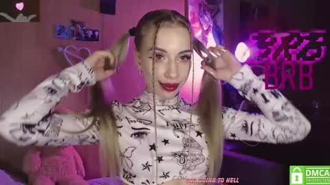 Snapshot of your_psychologist chatting on February 1, 2026, 12:09 am Alice online show from February 1, 2026, 12:09 am