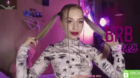 Snapshot of your_psychologist chatting on March 1, 2026, 11:51 pm Alice online show from March 1, 2026, 11:51 pm