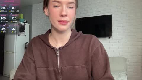 Snapshot of your_sweet_angel_ chatting on February 6, 2026, 10:18 am Mia online show from February 6, 2026, 10:18 am