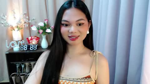 Snapshot of yourangelictransgirl chatting on September 28, 2025, 12:21 pm Hi its me Yna online show from September 28, 2025, 12:21 pm