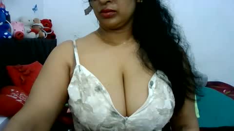 Snapshot of yourashawari chatting on May 30, 2026, 2:41 am yourashawari online show from May 30, 2026, 2:41 am