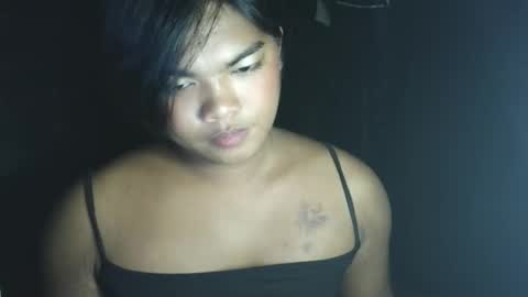 Snapshot of yourasian_kendal chatting on May 12, 2026, 10:56 am Kendal online show from May 12, 2026, 10:56 am