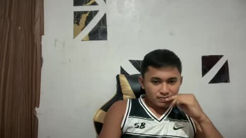 yourasian_mykhel online show from July 9, 2026, 5:28 pm