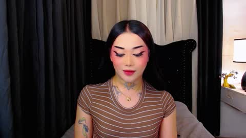 kim online show from December 18, 2025, 7:58 am