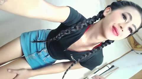 Angel online show from November 11, 2025, 5:07 am