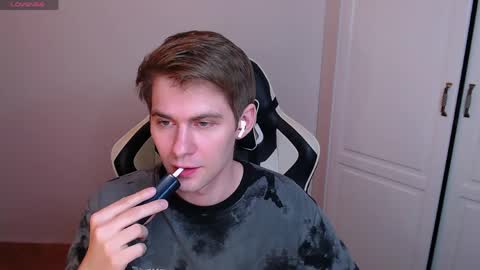 Billy online show from May 18, 2026, 12:51 am