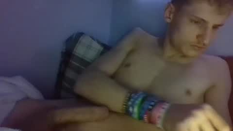 Snapshot of yourbitch1762 chatting on March 2, 2025, 2:43 pm yourbitch1762 online show from March 2, 2025, 2:43 pm