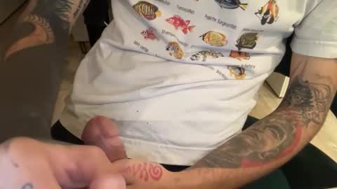 Snapshot of yourboo25 chatting on February 8, 2026, 4:38 am yourboo25 online show from February 8, 2026, 4:38 am