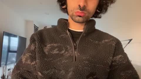 Snapshot of yourboo25 chatting on February 24, 2026, 7:39 am yourboo25 online show from February 24, 2026, 7:39 am