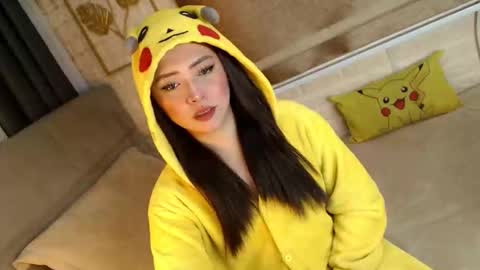 Snapshot of yourdevilsweettsx chatting on January 10, 2026, 11:01 am JEN online show from January 10, 2026, 11:01 am