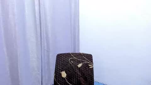 3hi im  Angel glad to see you  3 online show from January 30, 2025, 12:18 am