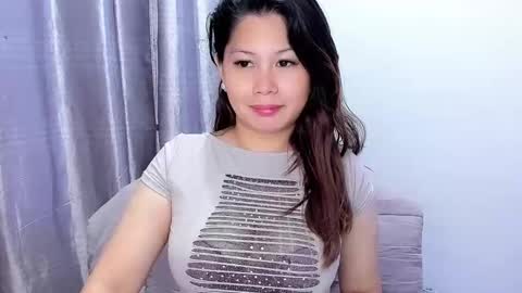 3hi im  Angel glad to see you  3 online show from March 10, 2025, 2:05 pm