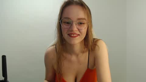 Lana online show from June 27, 2026, 8:58 pm