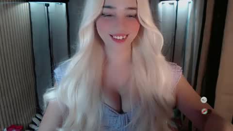 maureen love you online show from October 5, 2025, 6:39 pm