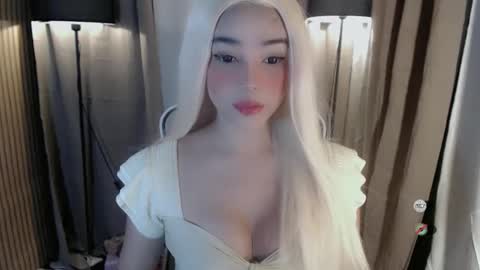 maureen love you online show from November 28, 2025, 7:05 pm