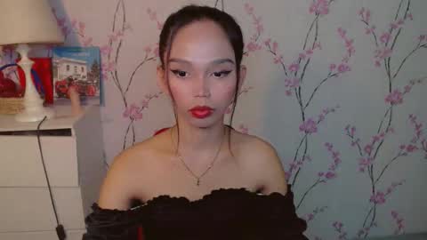 Snapshot of yourfavoratericcie chatting on November 6, 2025, 3:51 am RICCIE MAE online show from November 6, 2025, 3:51 am