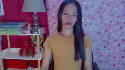 Snapshot of yourfavoratericcie chatting on November 14, 2025, 3:27 am RICCIE MAE online show from November 14, 2025, 3:27 am