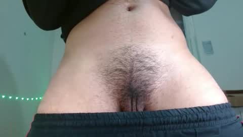 yourfavorite_bigclit online show from October 12, 2025, 2:05 pm