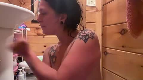 yourfavoritemilf69 online show from July 4, 2026, 8:04 pm