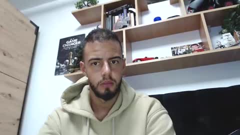 Snapshot of yourfavoritetallboy chatting on November 5, 2025, 1:27 am yourfavoritetallboy online show from November 5, 2025, 1:27 am