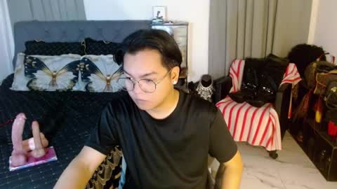 Snapshot of yourfemboitinydick chatting on July 8, 2026, 8:41 am Fem boi Nards online show from July 8, 2026, 8:41 am