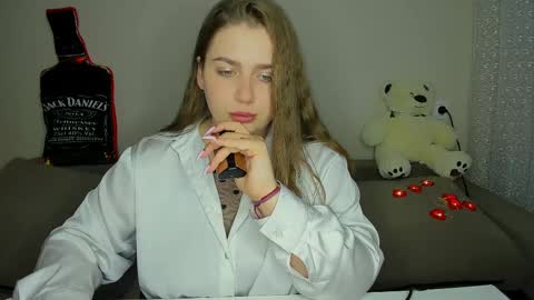 Snapshot of yourgem__ chatting on March 6, 2025, 11:20 pm yourgem__ online show from March 6, 2025, 11:20 pm