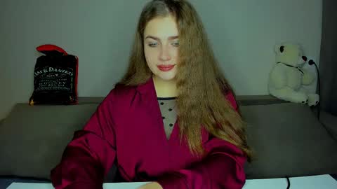 Snapshot of yourgem__ chatting on September 17, 2025, 7:48 pm yourgem__ online show from September 17, 2025, 7:48 pm