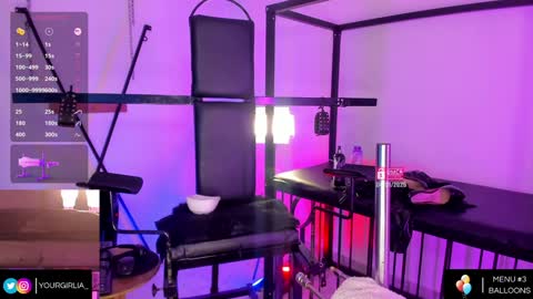 Snapshot of yourgirlia_ chatting on January 5, 2025, 7:28 am Call me Lia online show from January 5, 2025, 7:28 am