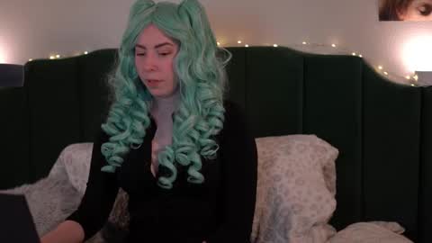 Sarlei Sar-uh-lie online show from October 25, 2025, 1:24 am