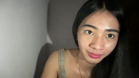 Snapshot of yourgirlsweet_kishia chatting on May 22, 2026, 12:40 am yourgirlsweet_kishia online show from May 22, 2026, 12:40 am