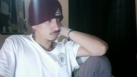 Snapshot of yourgodzeus chatting on November 20, 2025, 5:29 am yourgodzeus online show from November 20, 2025, 5:29 am