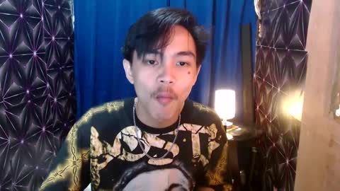 Snapshot of yourguy_josh23 chatting on December 8, 2024, 6:11 am Josh online show from December 8, 2024, 6:11 am