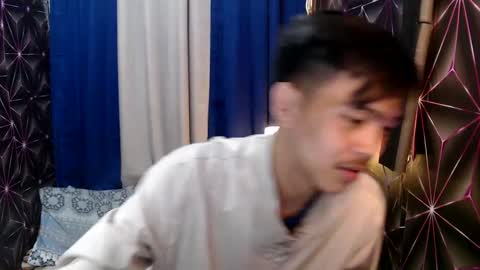 Snapshot of yourguy_josh23 chatting on December 24, 2024, 5:55 pm Josh online show from December 24, 2024, 5:55 pm