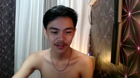 Snapshot of yourguy_josh23 chatting on January 2, 2025, 5:50 pm Josh online show from January 2, 2025, 5:50 pm