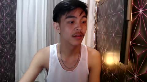 Snapshot of yourguy_josh23 chatting on January 5, 2025, 7:17 am Josh online show from January 5, 2025, 7:17 am