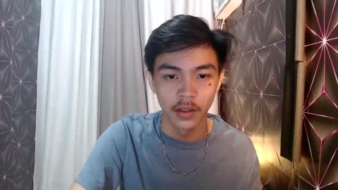 Snapshot of yourguy_josh23 chatting on January 15, 2025, 5:29 am Josh online show from January 15, 2025, 5:29 am