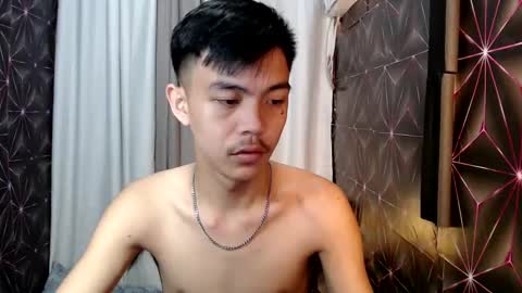 Snapshot of yourguy_josh23 chatting on February 21, 2025, 1:33 am Josh online show from February 21, 2025, 1:33 am