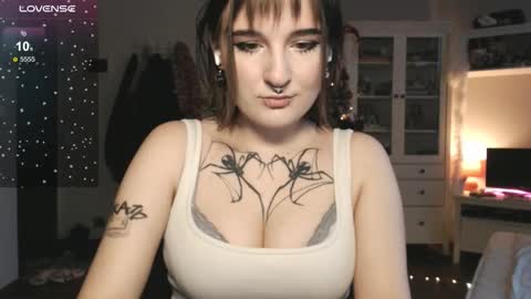 Snapshot of yourhanna_ chatting on February 12, 2026, 2:34 pm hanna online show from February 12, 2026, 2:34 pm