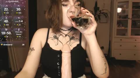Snapshot of yourhanna_ chatting on March 17, 2026, 6:33 pm hanna online show from March 17, 2026, 6:33 pm