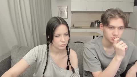 Snapshot of yourher0in chatting on October 21, 2025, 12:06 pm Aida online show from October 21, 2025, 12:06 pm