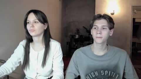 Snapshot of yourher0in chatting on October 30, 2025, 12:06 pm Aida online show from October 30, 2025, 12:06 pm