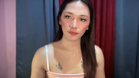 LOVING JAMMELA online show from November 17, 2025, 6:24 pm