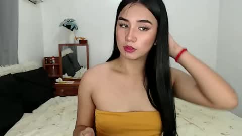 Snapshot of yourhottinglatisha chatting on March 4, 2026, 9:04 am trisha online show from March 4, 2026, 9:04 am