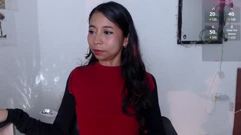 Snapshot of yourlittle_cherry chatting on January 16, 2025, 7:10 pm Cherry online show from January 16, 2025, 7:10 pm