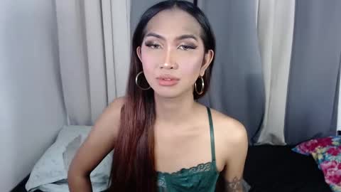 yourlovebella88 online show from October 20, 2025, 5:02 pm