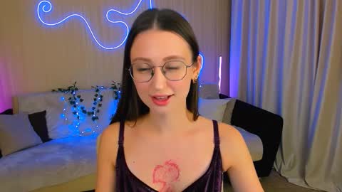 Snapshot of yourlovelystoryy chatting on September 29, 2025, 7:40 pm Vetta online show from September 29, 2025, 7:40 pm