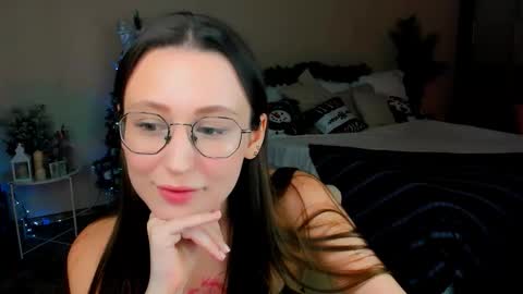 Snapshot of yourlovelystoryy chatting on January 11, 2026, 4:23 pm Vetta online show from January 11, 2026, 4:23 pm