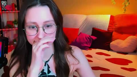 Snapshot of yourlovelystoryy chatting on April 17, 2026, 12:30 pm Vetta online show from April 17, 2026, 12:30 pm