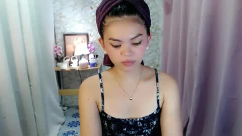 Snapshot of yourlovelytranspinay chatting on January 6, 2026, 1:20 am your lovely Dina online show from January 6, 2026, 1:20 am