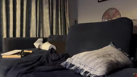 Snapshot of yournewfavourite chatting on January 18, 2026, 3:54 am newcastle72 online show from January 18, 2026, 3:54 am